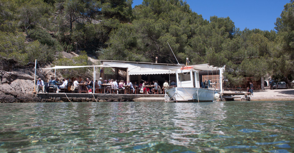 El Bigote, Cala Mastella